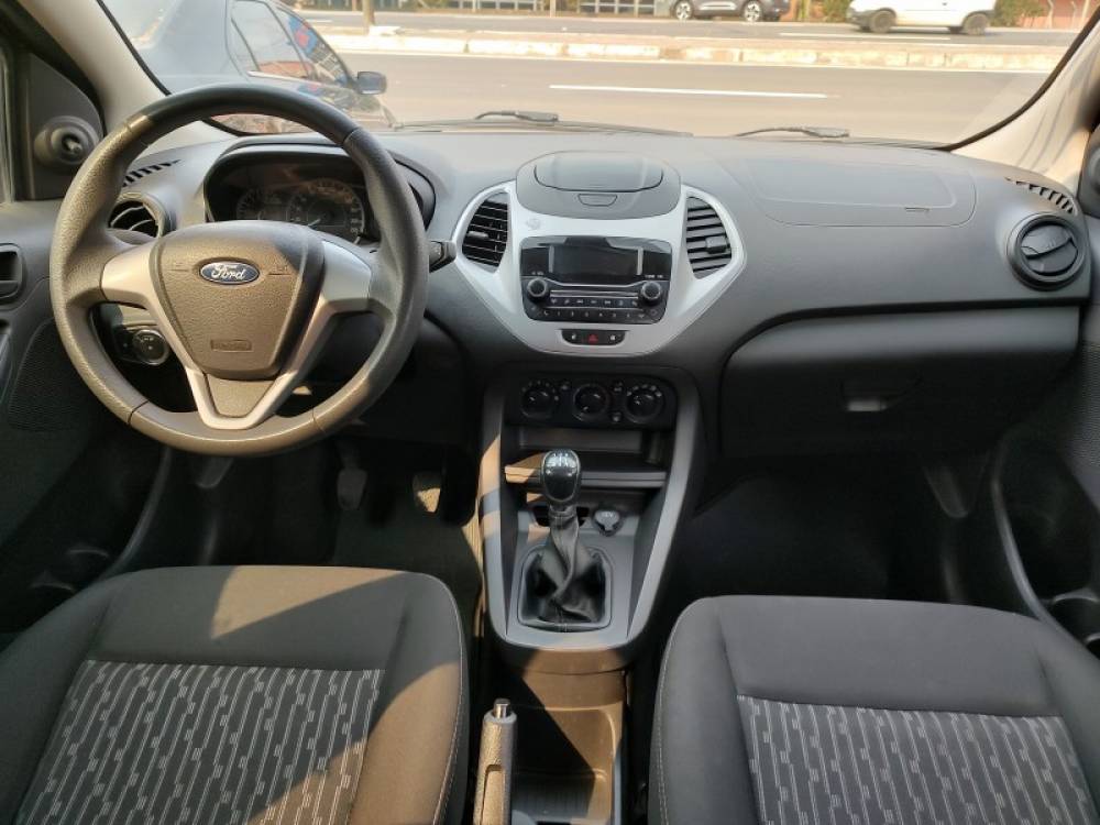 FORD - KA + - 2019/2019 - Vermelha - R$ 49.900,00