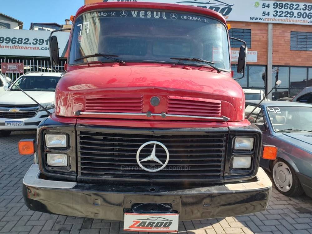 MERCEDES-BENZ - LS-1313 - 1977/1977 - Vermelha - R$ 77.900,00