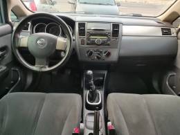 NISSAN - TIIDA - 2010/2011 - Prata - R$ 25.900,00