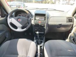 FIAT - SIENA - 2007/2007 - Vermelha - R$ 19.900,00