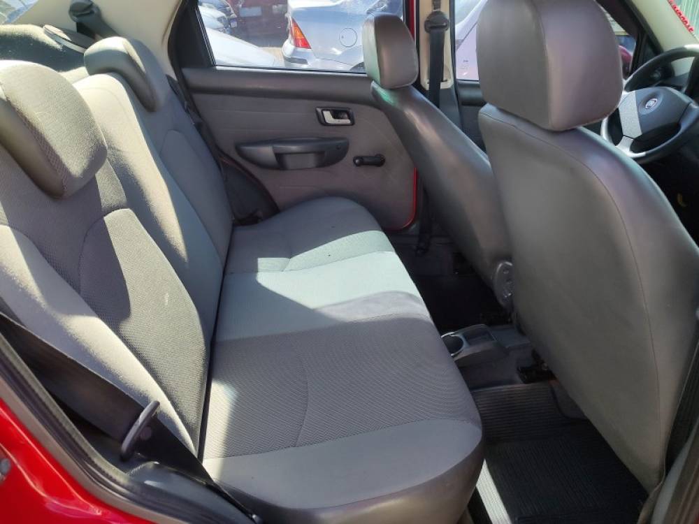 FIAT - SIENA - 2007/2007 - Vermelha - R$ 19.900,00