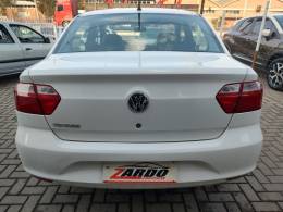 VOLKSWAGEN - VOYAGE - 2022/2023 - Branca - R$ 62.900,00