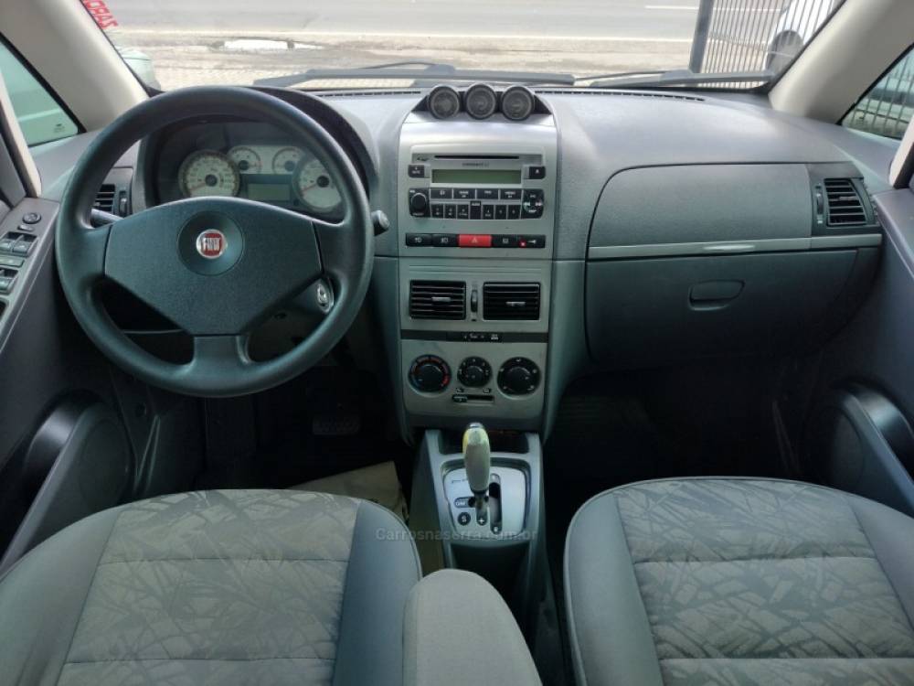 FIAT - IDEA - 2010/2010 - Verde - R$ 29.900,00