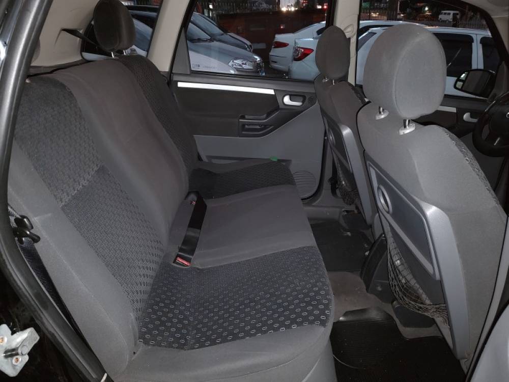 CHEVROLET - MERIVA - 2010/2011 - Preta - R$ 29.900,00